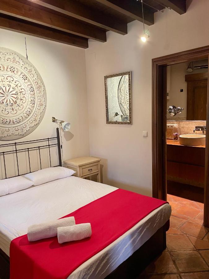 Апартаменты Sleep In Historic Puerta Elvira Гранада Экстерьер фото